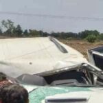 CG ACCIDENT : तेज रफ़्तार स्कार्पियो बस से टकराई, जिला पंचायत सदस्य और कांग्रेस नेता गंभीर रूप से घायल 