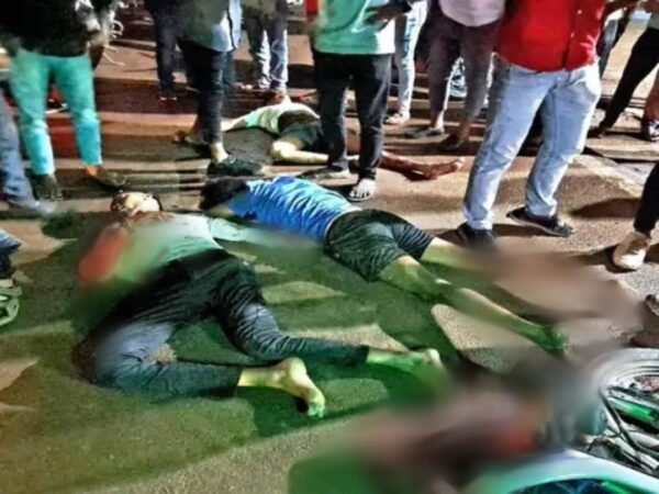 RAIPUR ACCIDENT NEWS : रायपुर में दर्दनाक हादसा, खड़ी ट्रक से टकराई तेज रफ्तार बाइक, सवार दो युवकों की मौत 