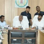 CG NEWS : गृहमंत्री ने की लोक निर्माण विभाग के कार्यों की समीक्षा, कार्यों को गुणवत्ता पूर्ण तरीके से करने के दिए निर्देश