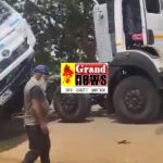 CG ACCIDENT BREAKING : तेज रफ़्तार दो ट्रकों में भिड़ंत, हादसे के बाद स्टेरिंग में फंसा ड्राइवर