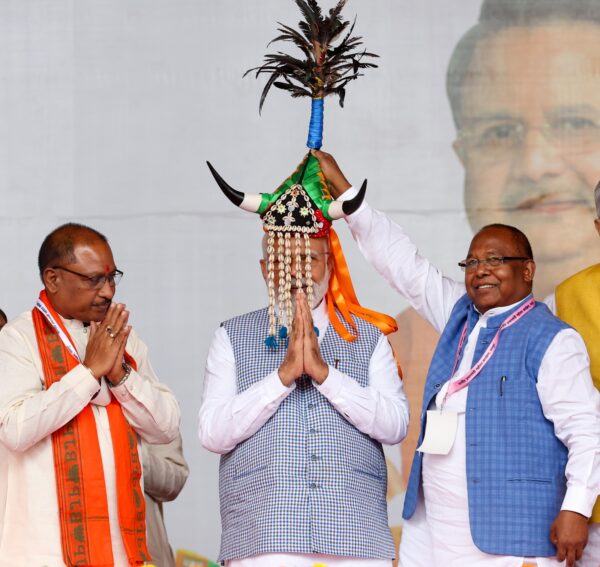 PM MODI RAIPUR VISIT PICS : छत्तीसगढ़ से जाते ही प्रधानमंत्री मोदी ने शेयर की रायपुर की यादगार तस्वीरें
