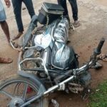 CG ACCIDENT NEWS : सड़क हादसे में प्रिंसिपल की मौत, तेज रफ्तार बाइक की आमने सामने की टक्कर से हुई दुर्घटना 