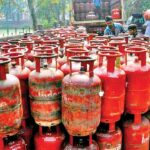Gas Cylinder Price : 200 रुपये सस्ता हो सकता है LPG सिलेंडर ! चुनाव से पहले बड़ा दांव खेल सकती है सरकार 