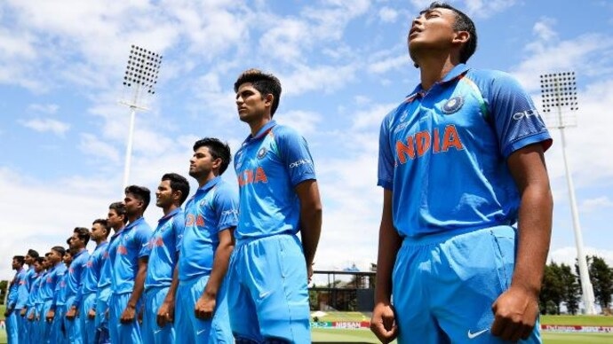 Team India : वर्ल्ड 2023 से पहले टीम इंडिया को बड़ा झटका, ये तूफानी बल्लेबाज चोटिल, पिछले दो मुकाबलों में जड़े चुके हैं दो शतक 