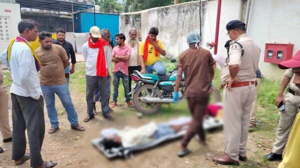 CG CRIME NEWS : पैसों की लेनदेन पर विवाद : ग्रामीणों ने की एक व्यक्ति की जमकर मारपीट, उपचार के दौरान अस्पताल में तोड़ा दम 