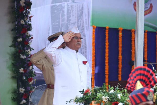 Independence Day 2023 : मुख्यमंत्री बघेल रायपुर में करेंगे ध्वजारोहण, उपमुख्यमंत्री सरगुजा में, जानिए कौन से नेता कहां फहराएंगे तिरंगा