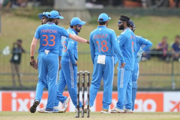 IND vs NEP Live Score: 230 रन पर सिमटी नेपाल की टीम, जडेजा-सिराज ने झटके 3-3 विकेट 