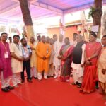 CG BREAKING : राष्ट्रपति द्रौपदी मुर्मु ने रतनपुर में आदिशक्ति माँ महामाया देवी के किये दर्शन, विधिवत पूजा- अर्चना कर देशवासियों की सुख-समृद्धि और प्रगति की कामना की