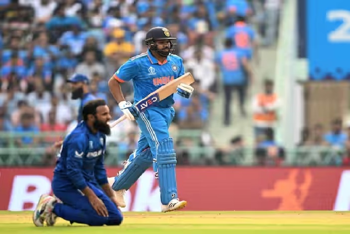 IND vs ENG, world cup 2023 : टीम इंडिया ने इंग्लैंड के सामने रखा 230 रनों का लक्ष्य, शतक से चूके हिटमैन 