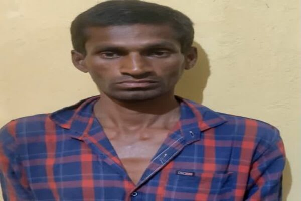 CG CRIME NEWS : नशा करने के लिए घर से ले जा रहा था चावल, मां ने रोका तो बेटे ने पीट - पीटकर कर दी हत्या