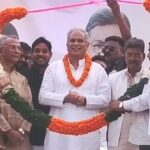  CG NEWS : डॉ. चरणदास महंत, बालेश्वर साहू व रामकुमार यादव की नामांकन रैली में शामिल हुए मुख्यमंत्री भूपेश बघेल, किसानों के ऋण माफी की घोषणा की
