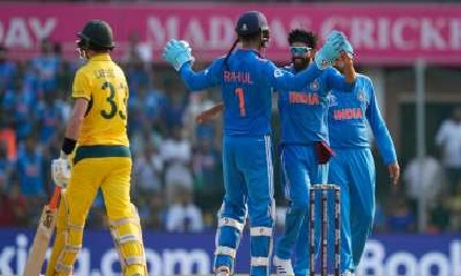 IND vs AUS, World Cup 2023 : टीम इंडिया की धारदार गेंदबाजी, ऑस्ट्रेलिया 199 पर ढेर, जडेजा ने झटके 3 विकेट 