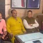 RAIPUR BREAKING : भाजपा पार्षद दल ने अविश्वास प्रस्ताव को लेकर की बैठक, महापौर ढेबर से की इस्तीफा देने की मांग