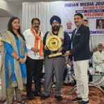 RAIPUR NEWS : इंडियन मीडिया जर्नलिस्ट यूनियन की बैठक में जुटे देश और प्रदेश के पत्रकार, ग्रैंड ग्रुप के चेयरमैन गुरुचरण सिंह होरा का हुआ सम्मान 