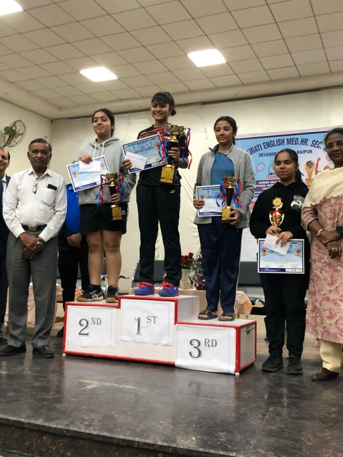 SPORTS NEWS : श्री गुजराती इंग्लिश स्कूल में इंटर स्कूल बैडमिंटन चैम्पियनशीप 2023 का आयोजन, विजेता खिलाड़ियों को किया गया पुरस्कृत 