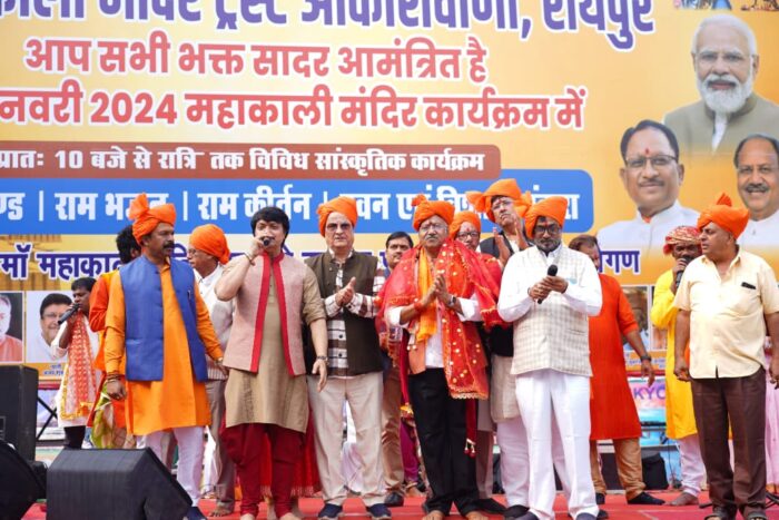 Ram Mandir Pran Pratishtha : श्री रामलला के प्राण प्रतिष्ठा के अवसर पर मंत्री बृजमोहन अग्रवाल ने राजधानी रायपुर के विभिन्न धार्मिक स्थलों में की पूजा-अर्चना