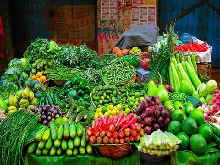 RAIPUR BREAKING : छेरछेरा के अवसर पर राजधानी में यहां मिल रहा फ्री सब्जी 