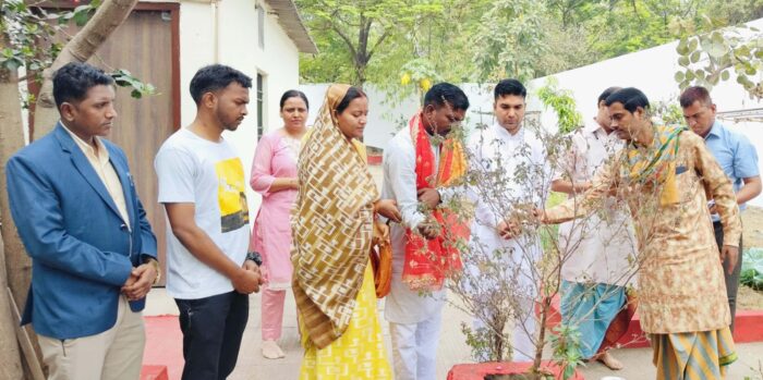 CG NEWS : मंत्री लक्ष्मी राजवाड़े ने शंकर नगर स्थित शासकीय आवास कार्यालय का पूजा-अर्चना कर किया शुभारंभ