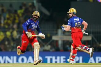 RCB vs CSK IPL 2024 Live: रॉयल चैलेंजर्स बेंगलुरु ने चेन्नई को दिया 174 का लक्ष्य, अनुज दिनेश ने की ताबड़तोड़ बल्लेबाजी 