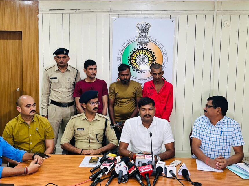 RAIPUR NEWS : चैन स्नेचिंग और वाहन चोरी करने वाले 3 आरोपियों को रायपुर पुलिस ने पकड़ा, 10 लाख से ज्यादा का माल बरामद 