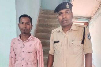 ARANG CRIME NEWS : 8 साल से फरार चल रहे छेड़छाड़ के आरोपी को आरंग पुलिस ने धरदबोचा