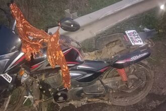 CG ACCIDENT NEWS : अज्ञात वाहन की ठोकर से बाइक सवार जीजा-साली की मौत, 5 साल का बच्चा घायल