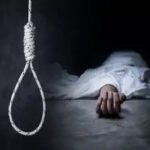 CG SUICIDE NEWS : कुरियर बॉय ने फांसी लगाकार की आत्महत्या, कारण अज्ञात 