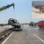 Ratanpur Burning Car : चलती कार में भड़क उठी आग की लपटें, पांच लोगों ने कूदकर बचाई जान, देखें VIDEO 