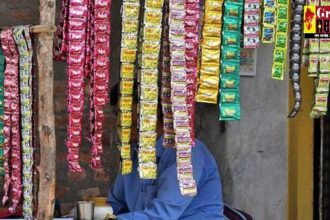 Bans Gutkha: राज्य सरकार का बड़ा फैसला, अब नहीं मिलेगा तंबाकू, गुटखा और पान मसाला, जानें बैन की वजह...