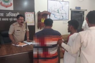 CG CRIME : बाइक सवार युवक पर दिनदहाड़े चाकू से हमला, वारदात को अंजाम देकर भाग निकले आरोपी 