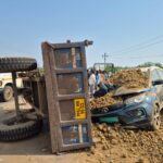 CG Accident: किसान नेता की वाहन हुई दुर्घटनाग्र, ट्रैक्टर ने मारी कार को जोरदार टक्कर