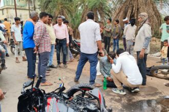 CG BREAKING: दुर्ग में भीषण सड़क दुर्घटना, दो बाइक में जबरदस्त टक्कर, मौत