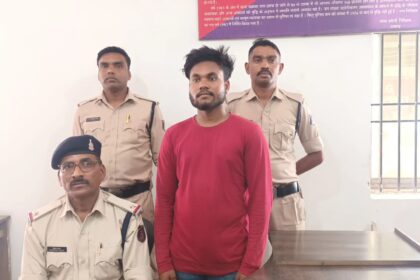 CG CRIME NEWS : उल्टी-सीधी बातें करने पर युवती ने किया ब्लॉक, तो युवक ने अलग-अलग जगह ले जाकर किया दुष्कर्म, सहकर्मी गिरफ्तार  