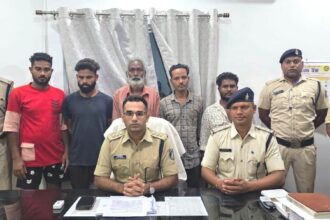 CG CRIME : शराब पीने के लिए मांगे रूपये, नहीं देने पर पेट्रोल पंप के सेल्समैन से बदमाशों ने की मारपीट, पुलिस ने 6 आरोपियों को किया गिरफ्तार 