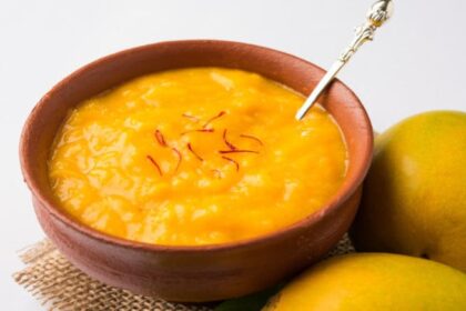 Aamras Recipe In Hindi : आमरस कैसे बनाया जाता है ? जानिए बनाने का सबसे आसान और सरल तरीका