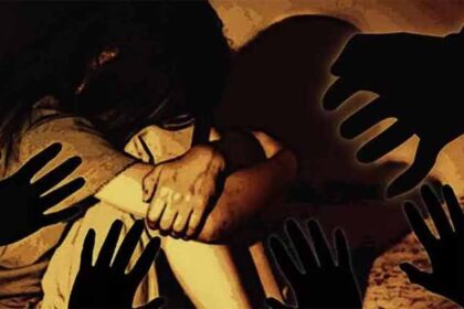 Bhopal Crime News : हॉस्टल में 8 साल की मासूम बच्ची से दरिंदगी; खाने में नशीले पदार्थ में मिलकर तीन आरोपियों ने किया रेप