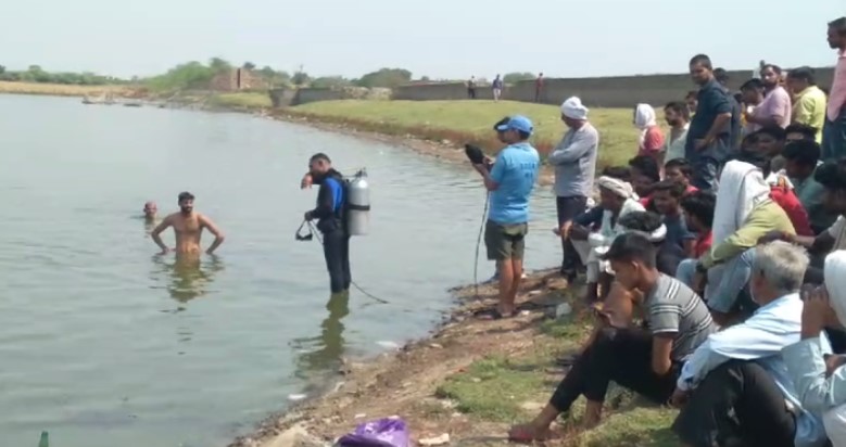 Bhind News : नहाते समय तालाब में डूबकर 22 वर्षीय युवक की मौत