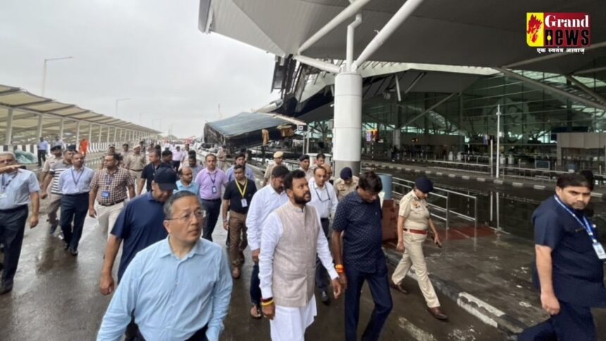 Delhi Airport Collapsed UPDATE : केंद्रीय नागरिक उड्डयन मंत्री ने दुर्घटना स्थल का किया निरीक्षण, मृतक के परिजनों को 20 लाख मुआवजा, घायलों को 3-3 लाख रुपये की मदद