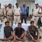 Chhattisgarh : देशी कट्टा और धारदार हथियार के साथ तीन शातिर गिरफ्तार, बड़ी घटना को अंजाम देने के फिराक में थे