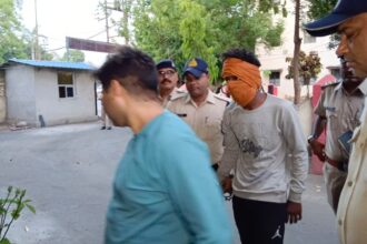 CRIME NEWS: दोहरे हत्याकांड मामले का हुआ खुलासा, किया था नाबालिग गर्लफ्रैंड के साथ मिलकर पिता, पुत्र का कत्ल