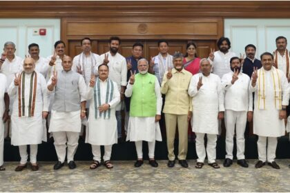 PM Modi 3.0 Cabinet : नीतीश कुमार की JDU को 2 और चंद्रबाबू नायडू की TDP को मिलेंगे 4 मंत्रीपद : सूत्र