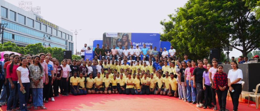 RAIPUR NEWS : एमएमआई नारायणा हॉस्पिटल ने सड़क सुरक्षा जागरूकता कार्यक्रम का किया आयोजन, 500से अधिक लोगों ने भाग लिया