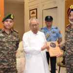 RAIPUR NEWS : राज्यपाल हरिचंदन से एनसीसी के महानिदेशक लेफ्टिनेंट जनरल गुरबीर पाल सिंह ने की सौजन्य मुलाकात