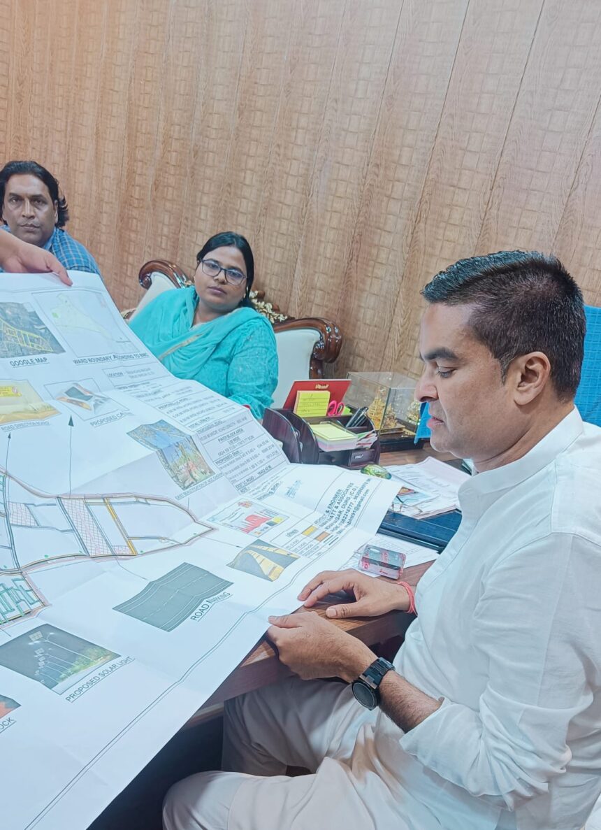  Bhilai News : वैशाली नगर विधानसभा में पीएम आवास योजना सहित अनेक विकास कार्यों पर विधायक रिकेश सेन ने ली अधिकारियों की बैठक, दिए आवश्यक निर्देश