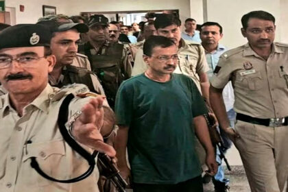 BREAKING NEWS: CBI की रिमांड खत्म होने के बाद कोर्ट ने केजरीवाल को भेजा जेल
