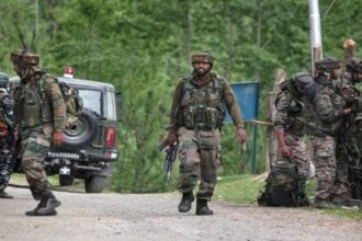 Jammu Kashmir Encounter: जम्मू-कश्मीर में जवानों ने 3 आतंकियों को उतारा मौत के घाट