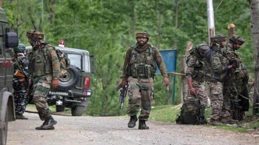 Jammu Kashmir Encounter: जम्मू-कश्मीर में जवानों ने 3 आतंकियों को उतारा मौत के घाट