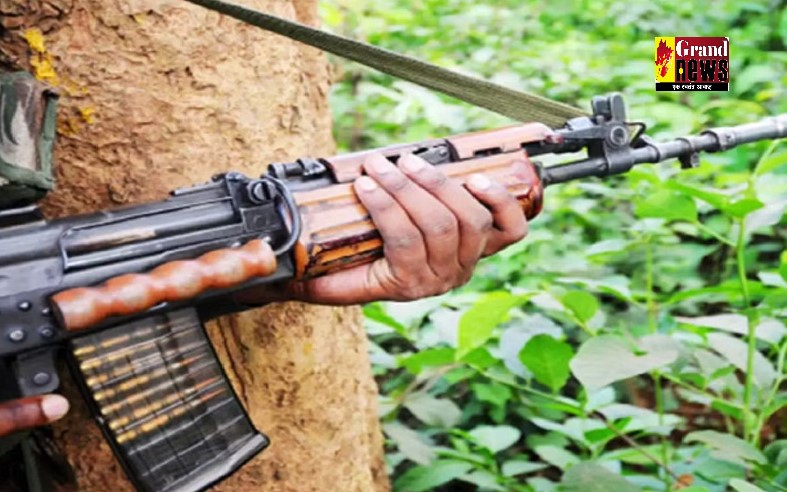 BIG BREAKING: इल्मीड़ी के जंगल में एनकाउंटर: एक नक्सली का शव बरामद, सर्च ऑपरेशन जारी