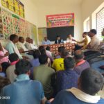 Chhura News : हीराबतर में छात्रों और पालकों ने किया शाला बहिष्कार, जिला शिक्षा अधिकारी ने शिक्षक भेजने का दिया आश्वासन