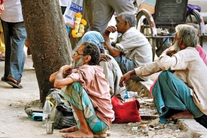 Beggars Free Campaign : भिखारी मुक्त होगा भोपाल, जिला कलेक्टर के निर्देशन में टीम गठित, भिखारियों की आजीविका और पुर्नवास के लिए योजना तैयार 